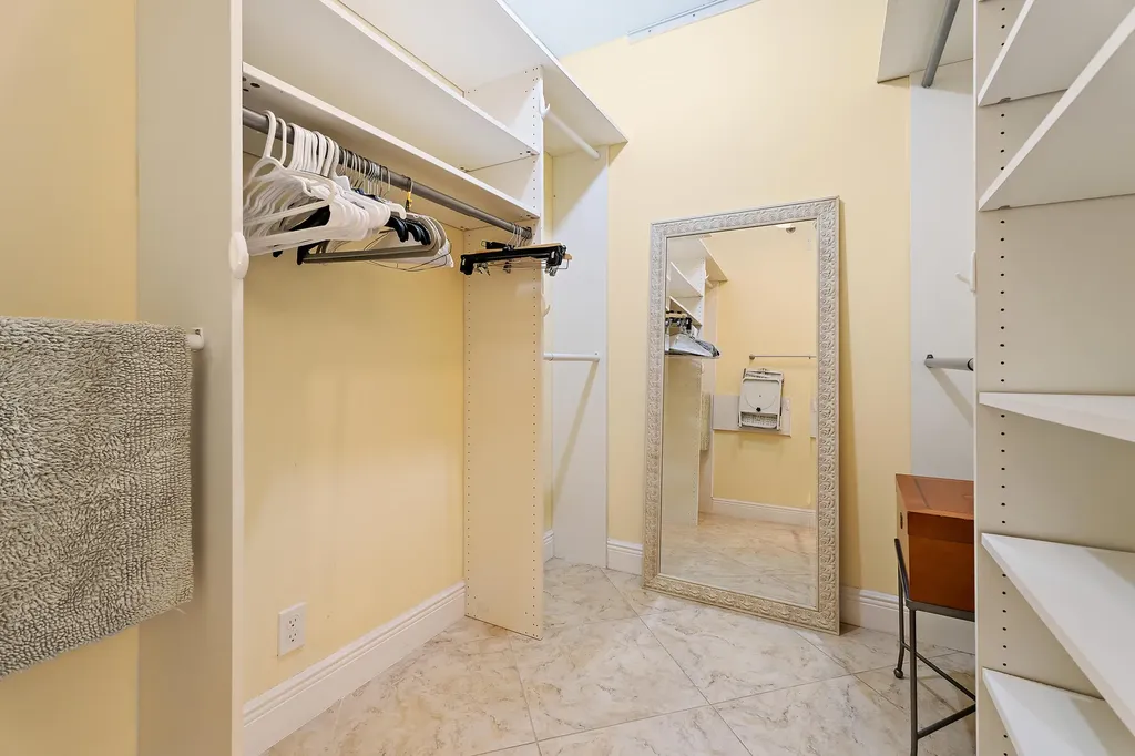 356 Golfview Road North Palm Beach FL 33408