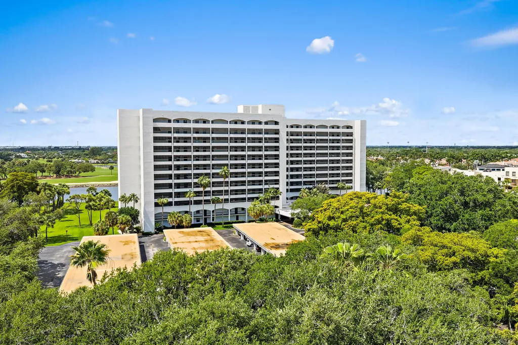 356 Golfview Road North Palm Beach FL 33408