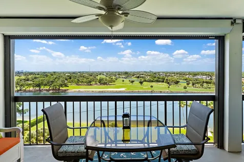 356 Golfview Road North Palm Beach FL 33408