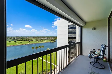 356 Golfview Road North Palm Beach FL 33408
