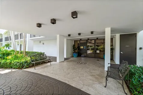 356 Golfview Road North Palm Beach FL 33408