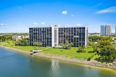 356 Golfview Road North Palm Beach FL 33408