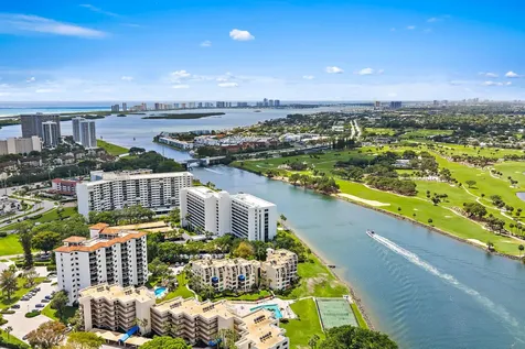 356 Golfview Road North Palm Beach FL 33408