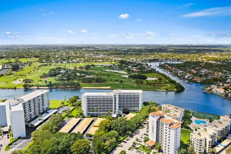 356 Golfview Road North Palm Beach FL 33408