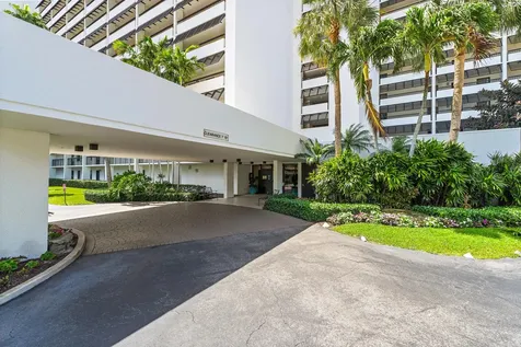 356 Golfview Road North Palm Beach FL 33408