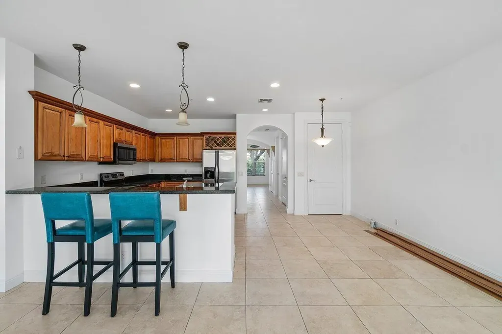 811 S Federal Highway Lake Worth Beach FL 33460