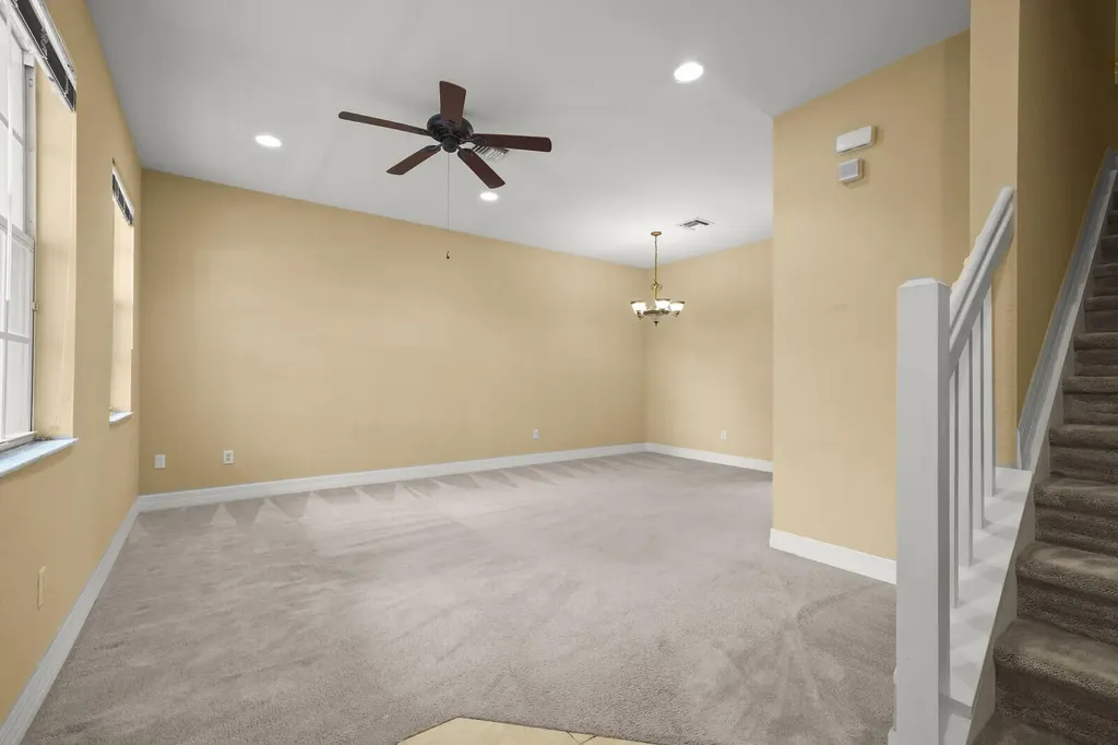 174 W Thatch Palm Circle Jupiter FL 33458