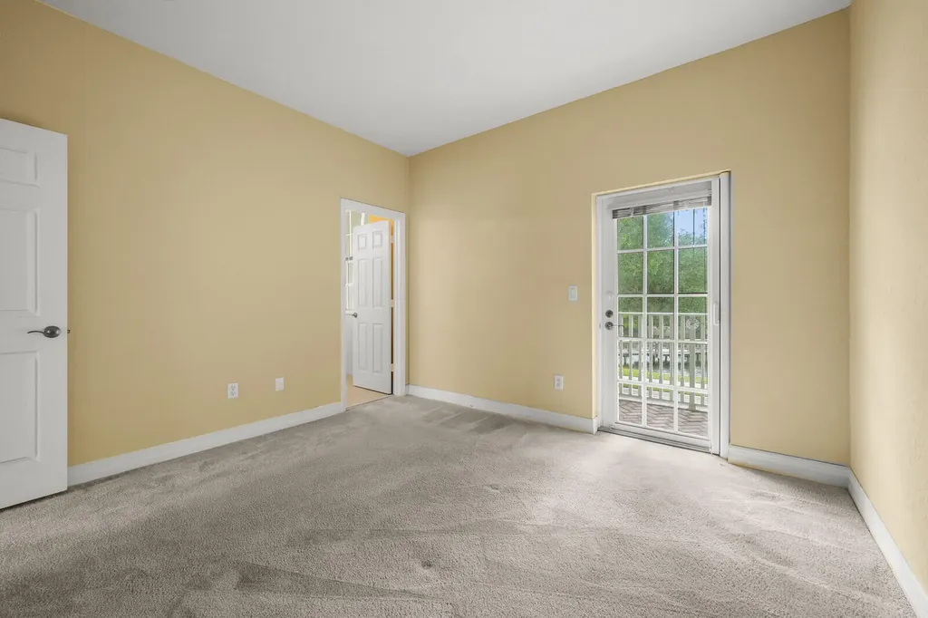 174 W Thatch Palm Circle Jupiter FL 33458