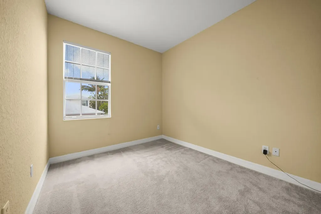 174 W Thatch Palm Circle Jupiter FL 33458