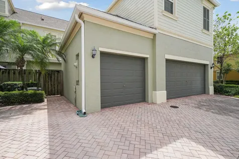 174 W Thatch Palm Circle Jupiter FL 33458