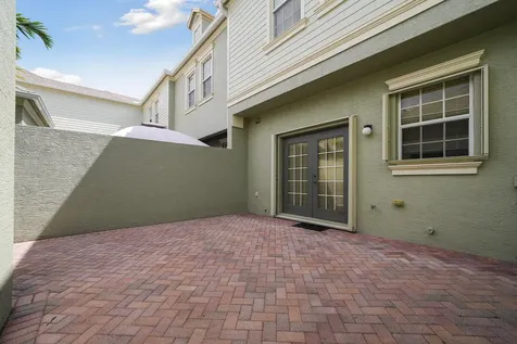 174 W Thatch Palm Circle Jupiter FL 33458