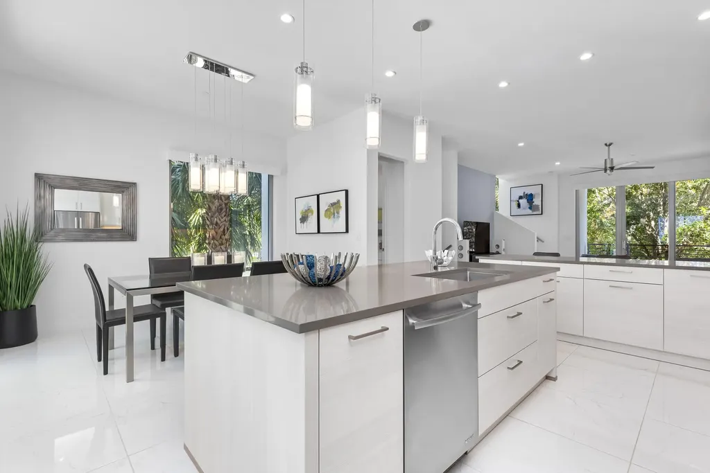 1851 NW 40th Drive Boca Raton FL 33431