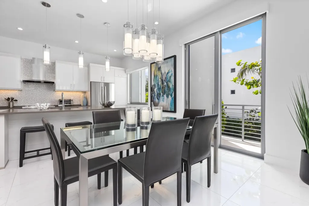 1851 NW 40th Drive Boca Raton FL 33431