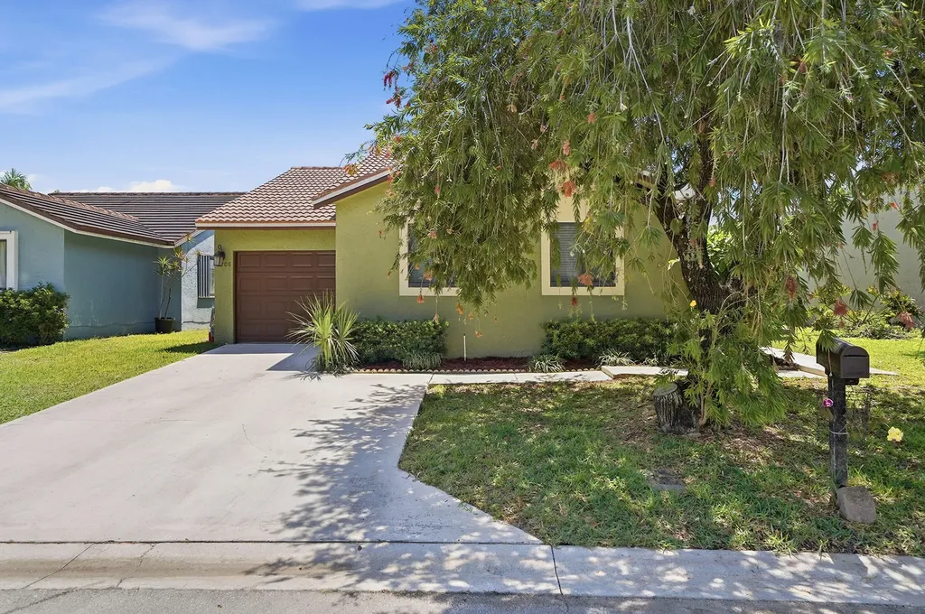 6208 Country Fair Circle Boynton Beach FL 33437
