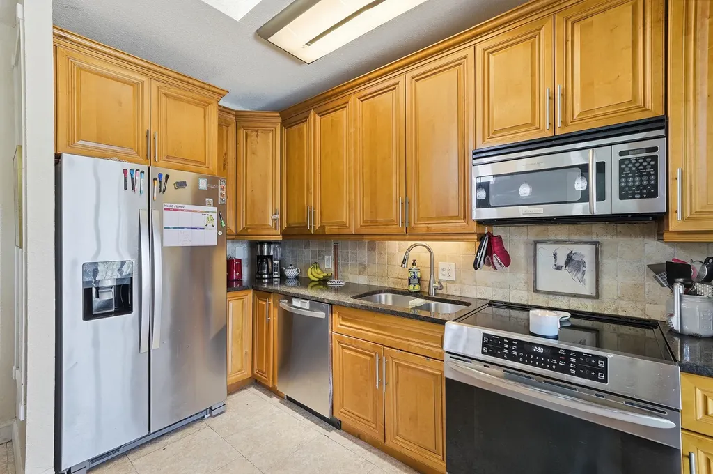6208 Country Fair Circle Boynton Beach FL 33437