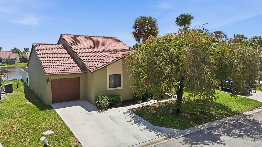 6208 Country Fair Circle Boynton Beach FL 33437