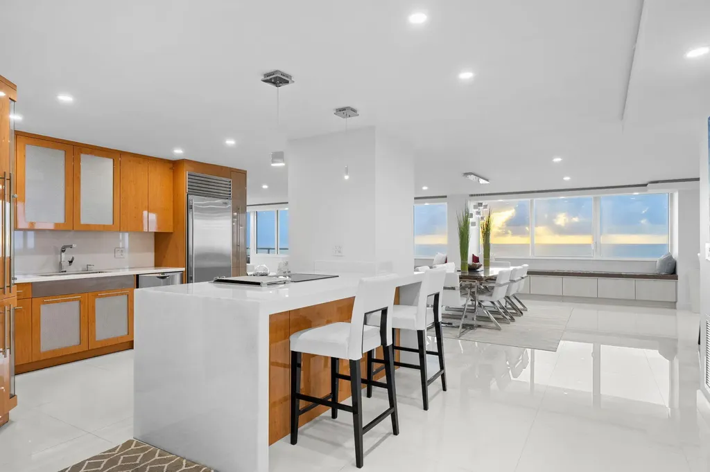 545 S Fort Lauderdale Beach Fort Lauderdale FL 33316