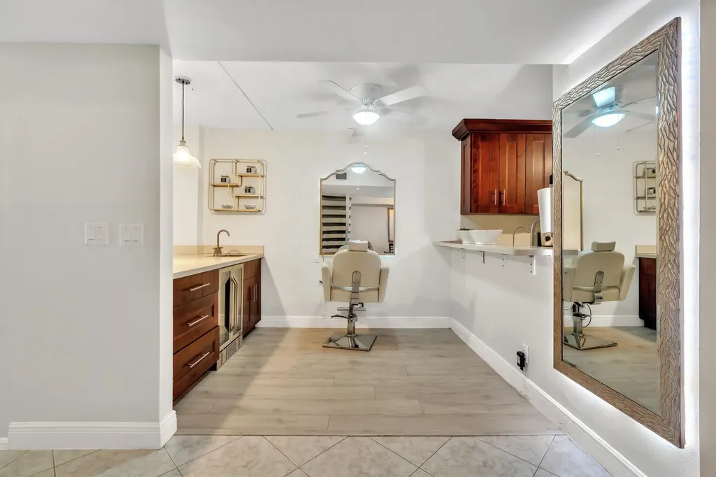 9934 Royal Palm Boulevard Coral Springs FL 33065