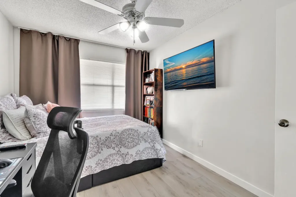 9934 Royal Palm Boulevard Coral Springs FL 33065