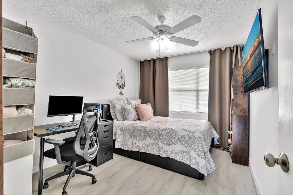 9934 Royal Palm Boulevard Coral Springs FL 33065