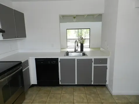 1110 E Lakeview Drive Drive E Royal Palm Beach FL 33411