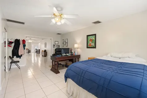 306 18th Avenue N Lake Worth Beach FL 33460