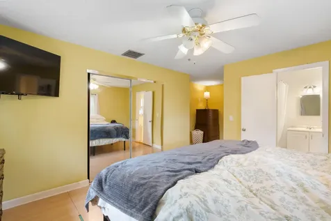306 18th Avenue N Lake Worth Beach FL 33460