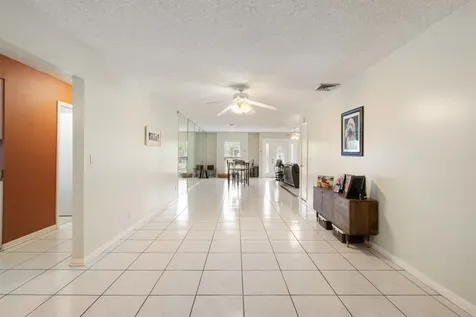 306 18th Avenue N Lake Worth Beach FL 33460