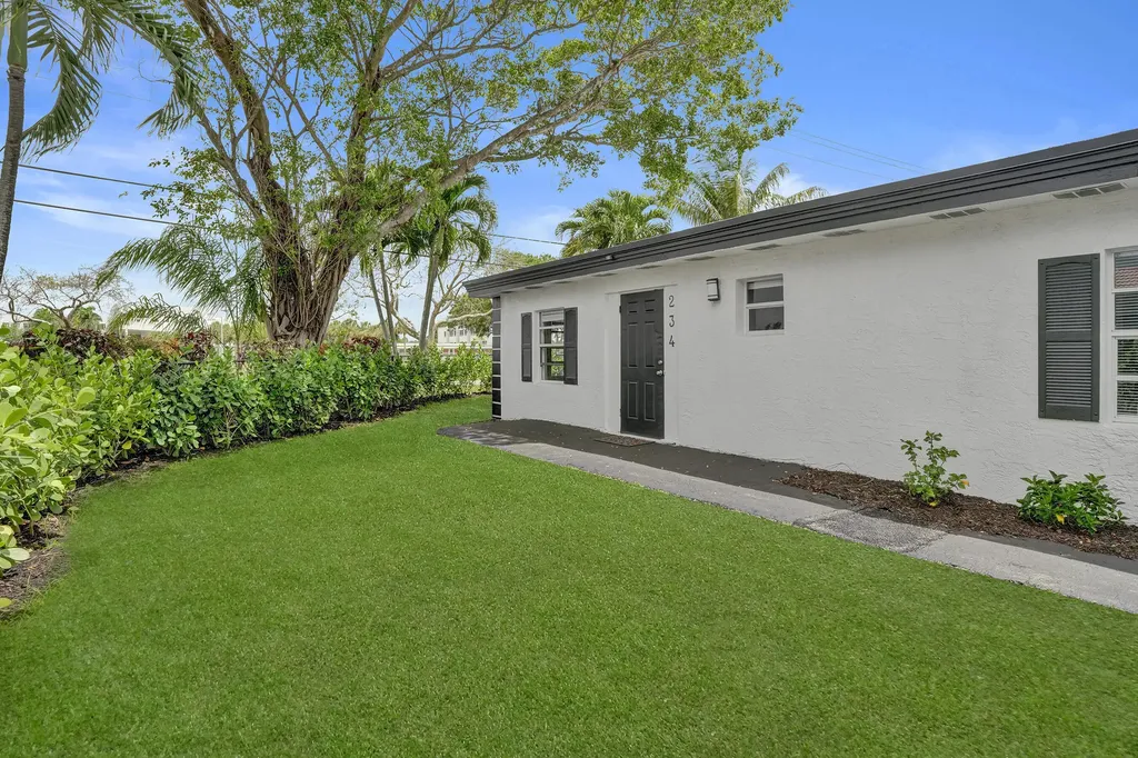 234 NE 14th Avenue Pompano Beach FL 33060