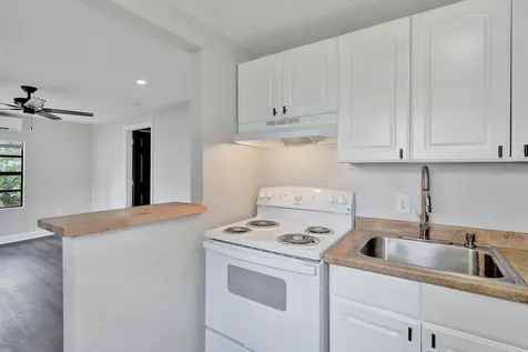234 NE 14th Avenue Pompano Beach FL 33060