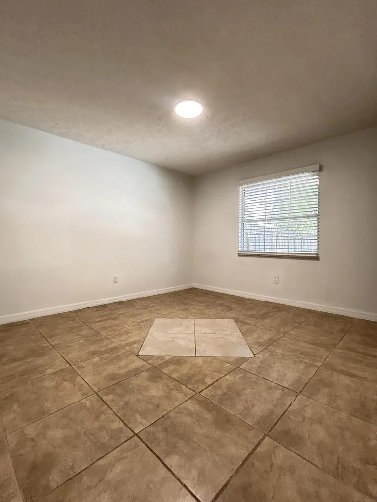 693 SW Nichols Terrace Port St Lucie FL 34953