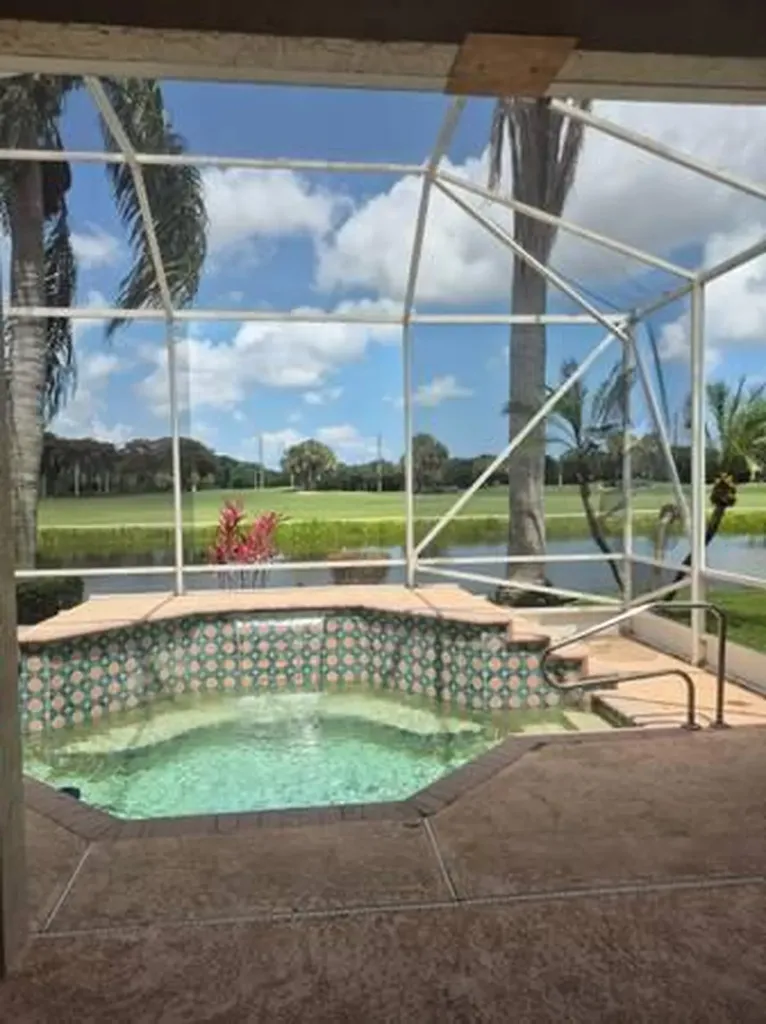 6671 E Liseron Boynton Beach FL 33437