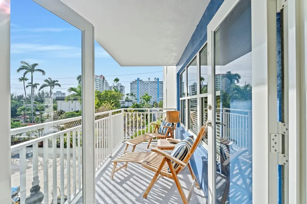3000 E Sunrise Boulevard Fort Lauderdale FL 33304
