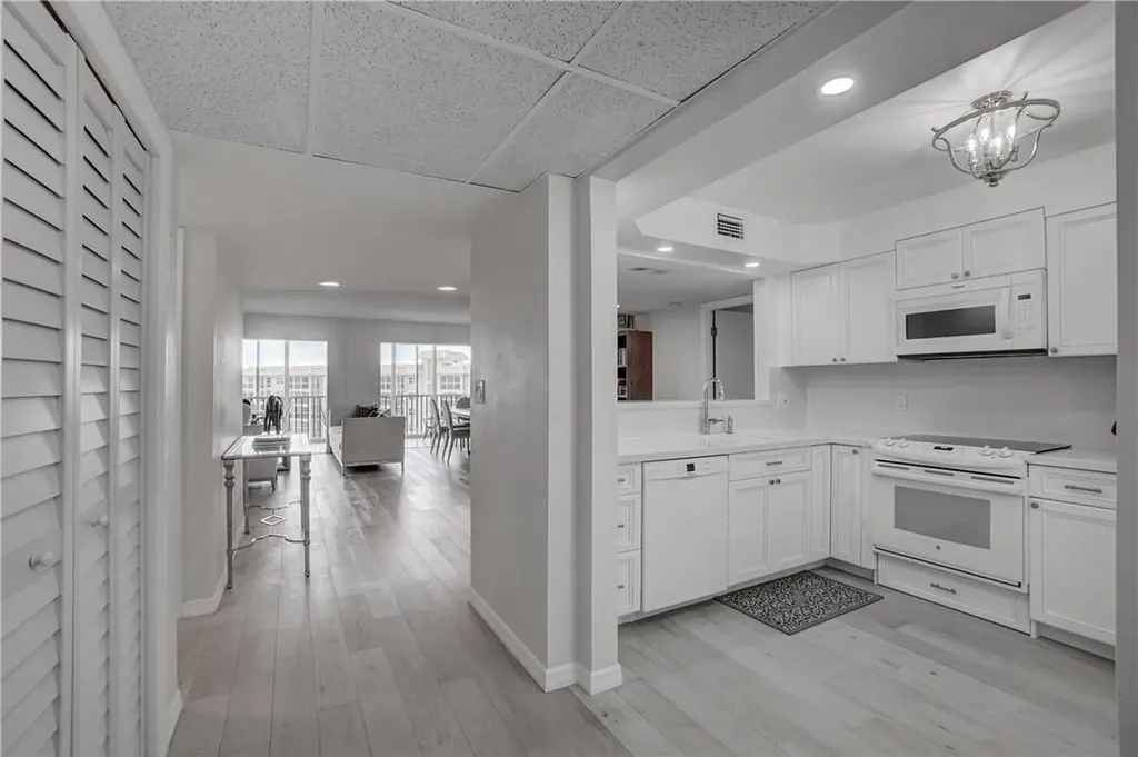 2871 N Ocean Boulevard Boca Raton FL 33431