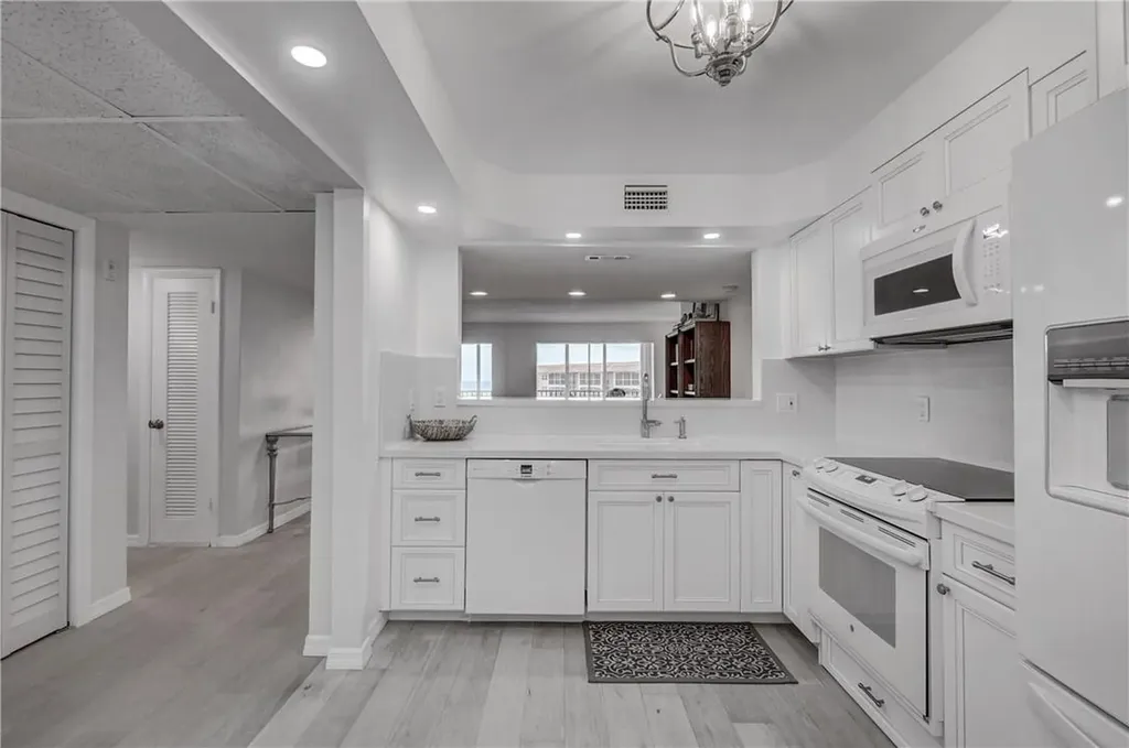 2871 N Ocean Boulevard Boca Raton FL 33431