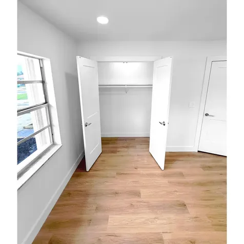 3902 Harwood Street West Palm Beach FL 33403