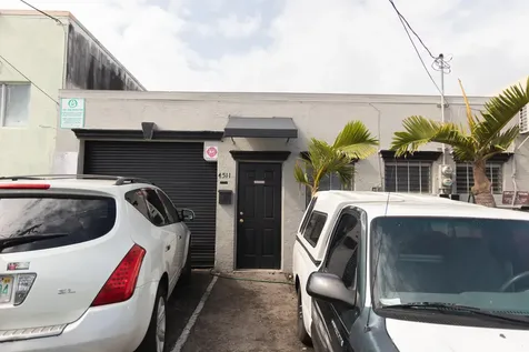 4511 NE 6th Avenue Oakland Park FL