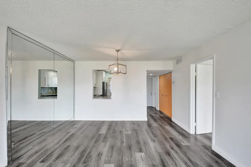2430 SW 81st Avenue Davie FL 33324
