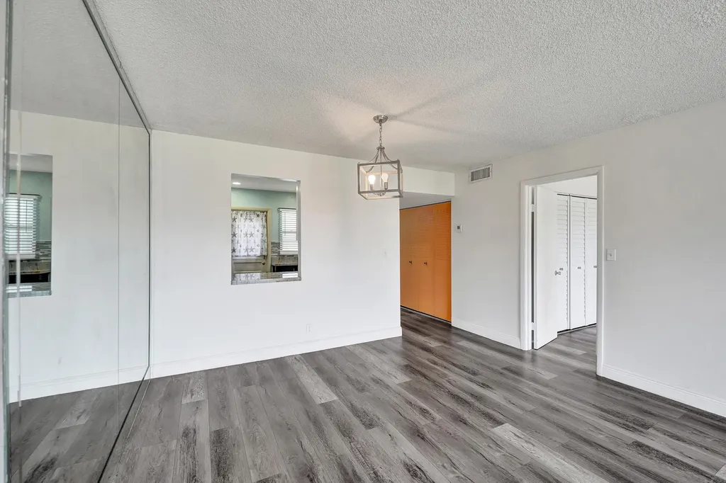 2430 SW 81st Avenue Davie FL 33324