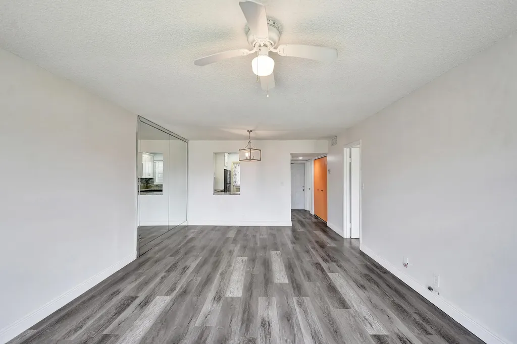 2430 SW 81st Avenue Davie FL 33324