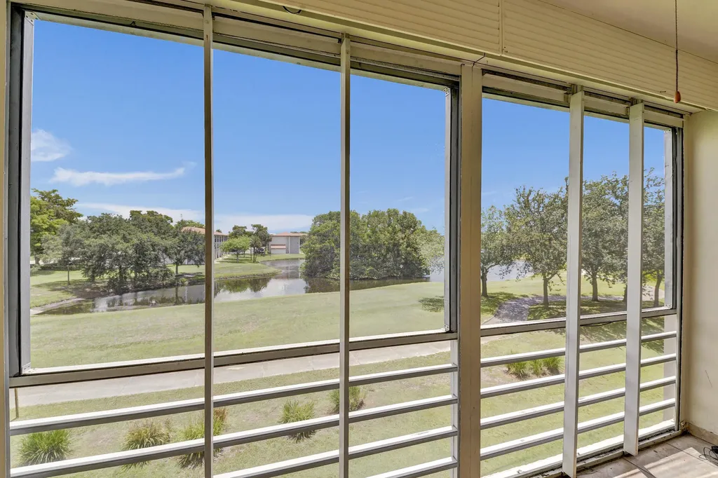 2430 SW 81st Avenue Davie FL 33324