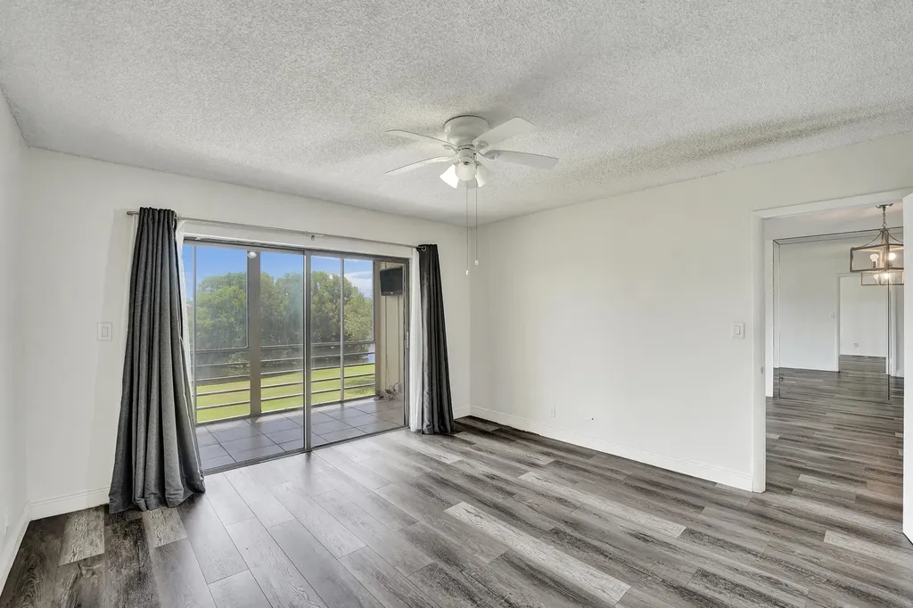 2430 SW 81st Avenue Davie FL 33324