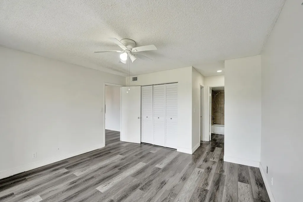 2430 SW 81st Avenue Davie FL 33324