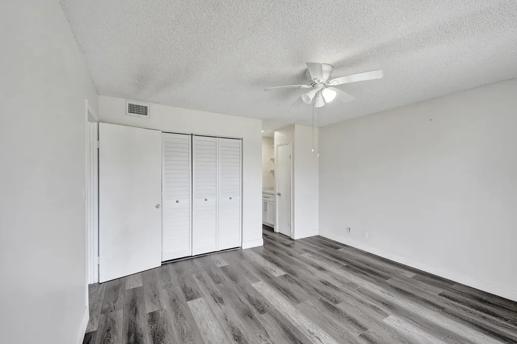 2430 SW 81st Avenue Davie FL 33324