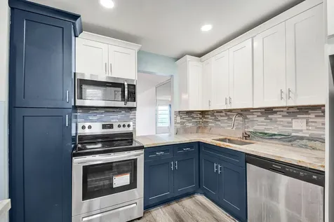 2430 SW 81st Avenue Davie FL 33324