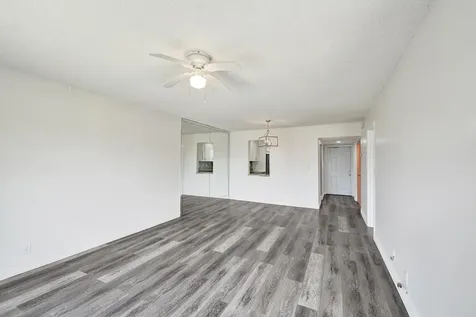 2430 SW 81st Avenue Davie FL 33324