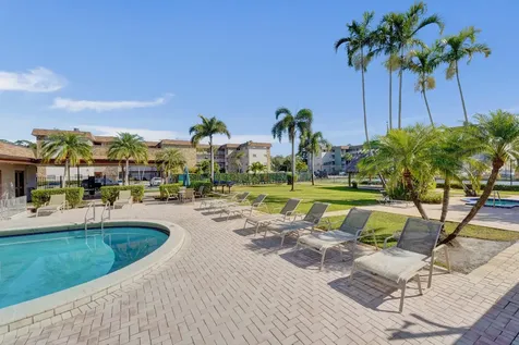 2430 SW 81st Avenue Davie FL 33324