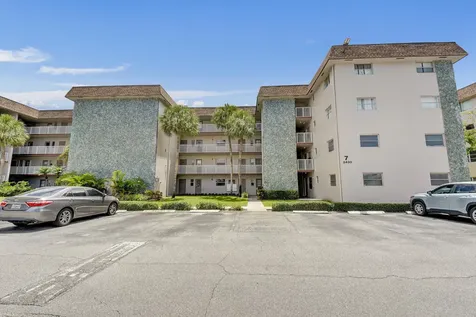 2430 SW 81st Avenue Davie FL 33324