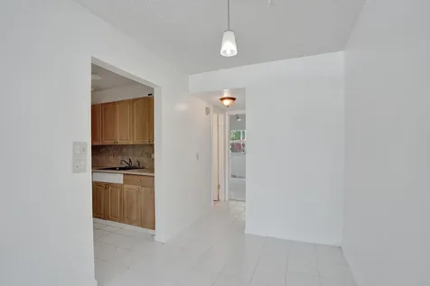 392 Durham Circle Deerfield Beach FL 33442