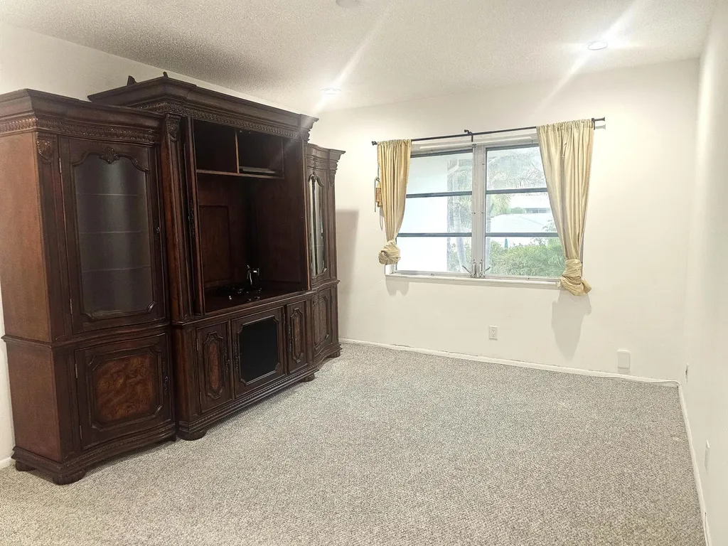 2600 SW 22nd Avenue Delray Beach FL 33445
